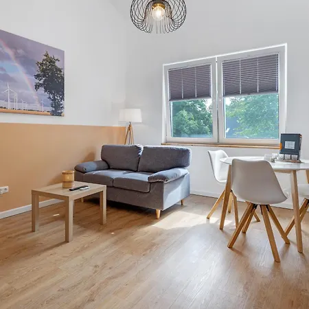 Junge 3 * Lohe-Rickelshof