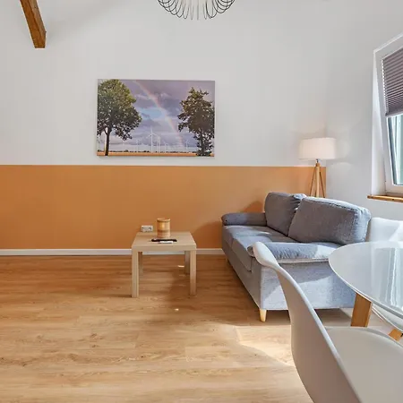 Junge 3 アパート Lohe-Rickelshof